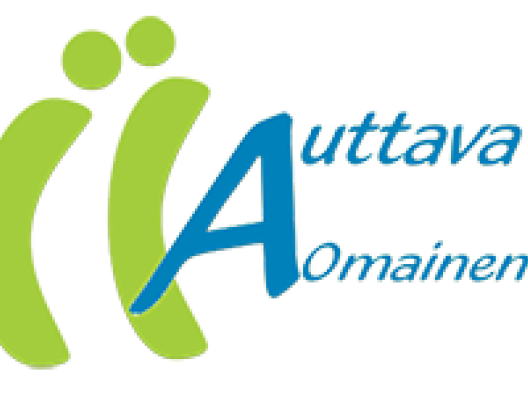 Auttava omainen -hankkeen logo