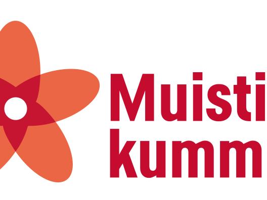 Muistikummit logo, viisilehtinen oranssin- ja punaisen värinen kukka.