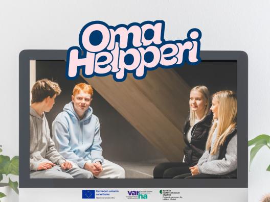 Omahelpperi teksti. Nuoret keskustelevat. Varhan, Next Generation EU:n ja Suomen Kestävän kasvun ohjelman logot.