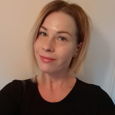 Käyttäjän Elli.Mäkiaho profiilikuva.